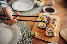 Descubre los 5 rollos de sushi que debes probar este Día Mundial del Sushi